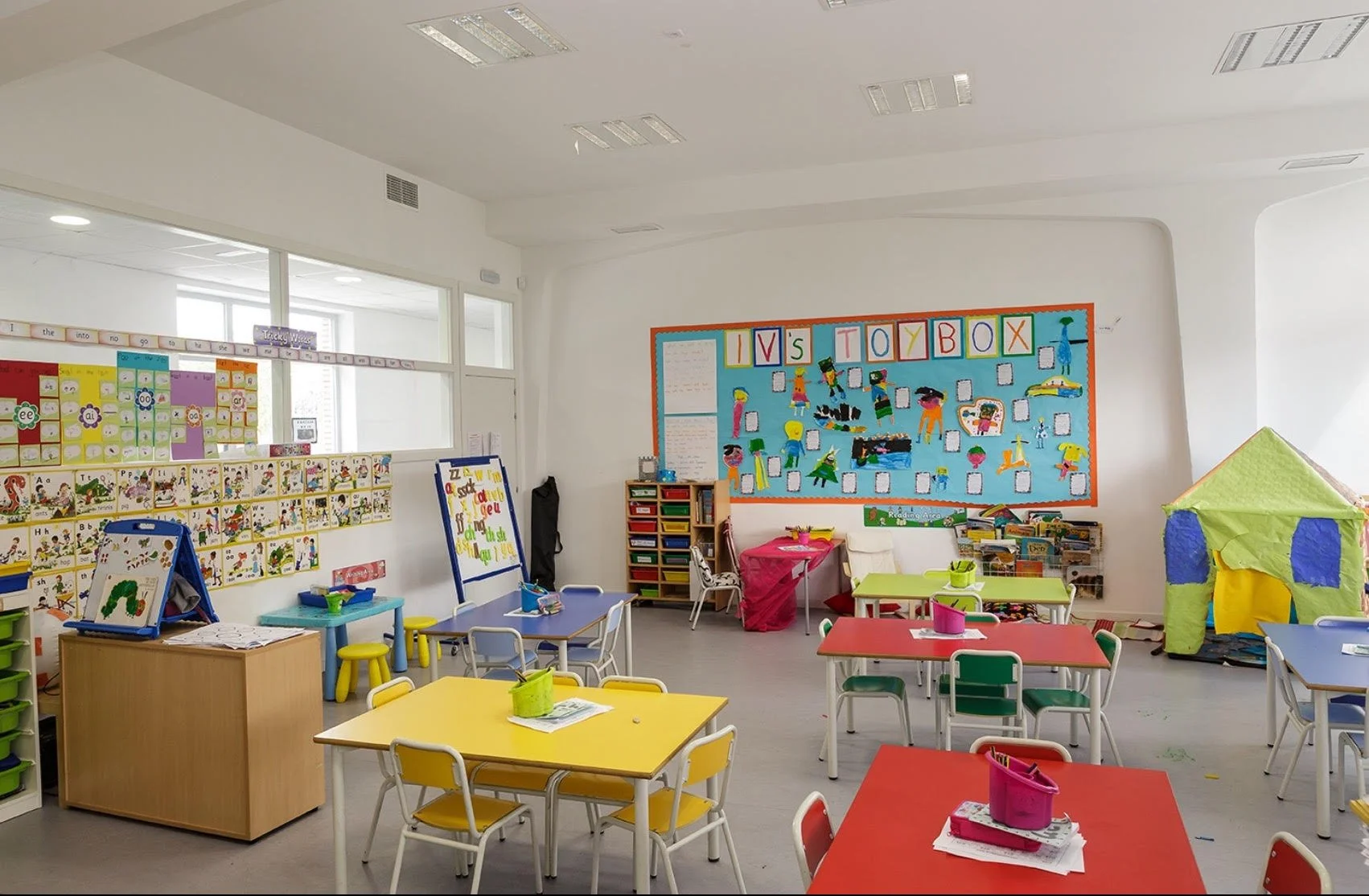 Classroom 